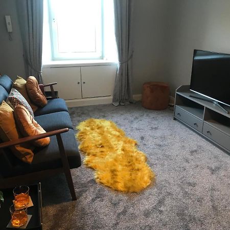 Fantastic 2 Bed Flat In Dunblane High Street Apartman Kültér fotó