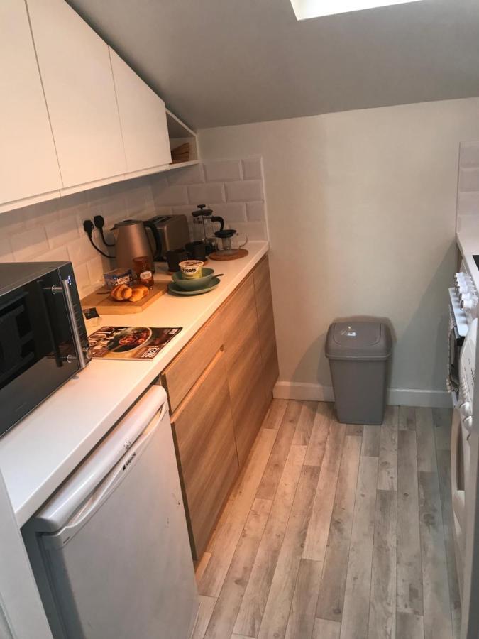 Fantastic 2 Bed Flat In Dunblane High Street Apartman Kültér fotó