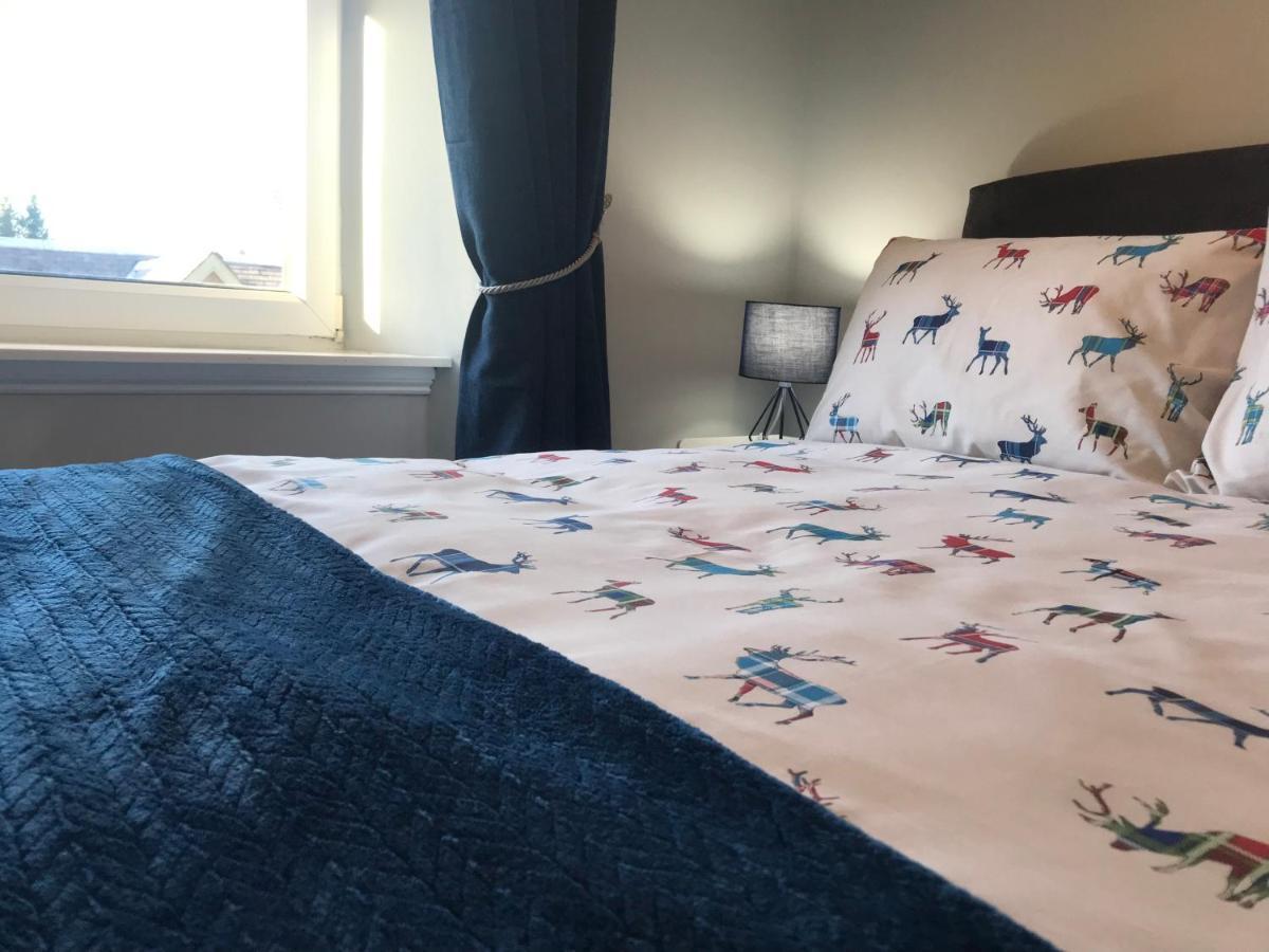 Fantastic 2 Bed Flat In Dunblane High Street Apartman Kültér fotó