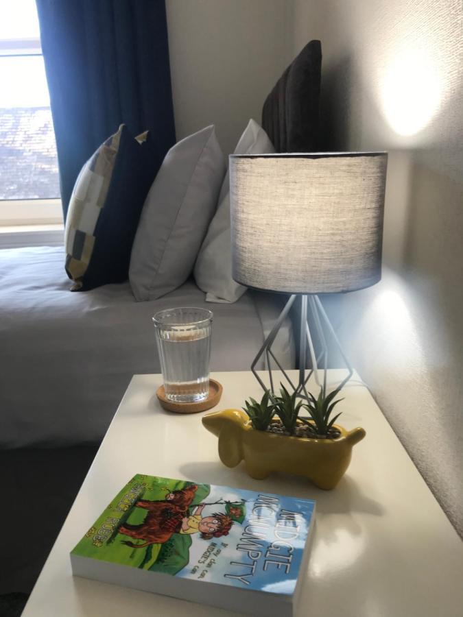Fantastic 2 Bed Flat In Dunblane High Street Apartman Kültér fotó